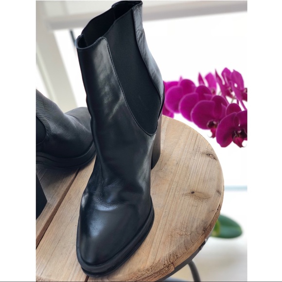 Aldo Leather Ankle Boots - Picture 2 of 6